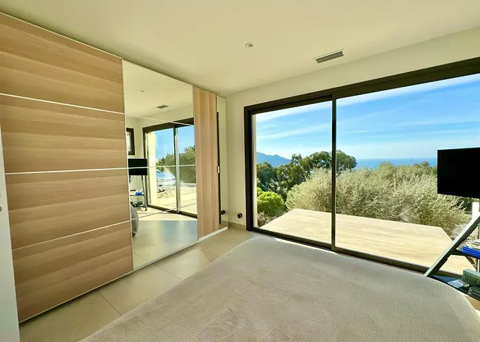 Super Moderne Vue * Corbara